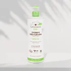 Liniment bio pour bébé en flacon, soin naturel pour apaiser et hydrater la peau fragile de bébé