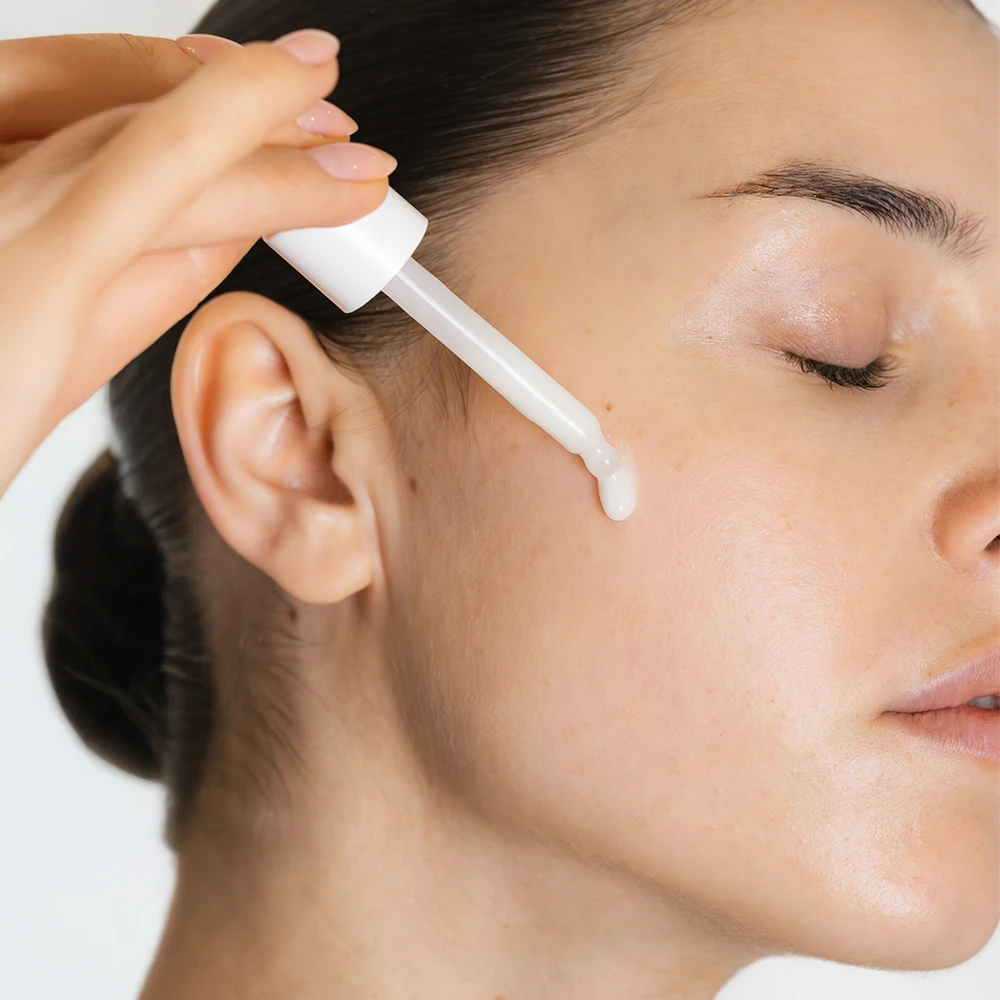 Texture sérum hydratant acide hyaluronique