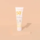 Tube crème solaire sensible SPF50+ Alphanova sur fond uni