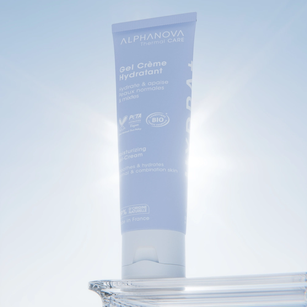 Gel crème hydratant sur fond 3D uni