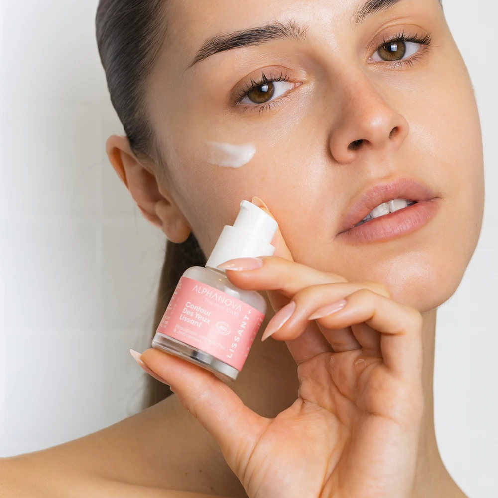 Texture contour des yeux lissant anti-rides