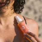 Spray eau solaire biphase SPF 50 texture sèche et invisible